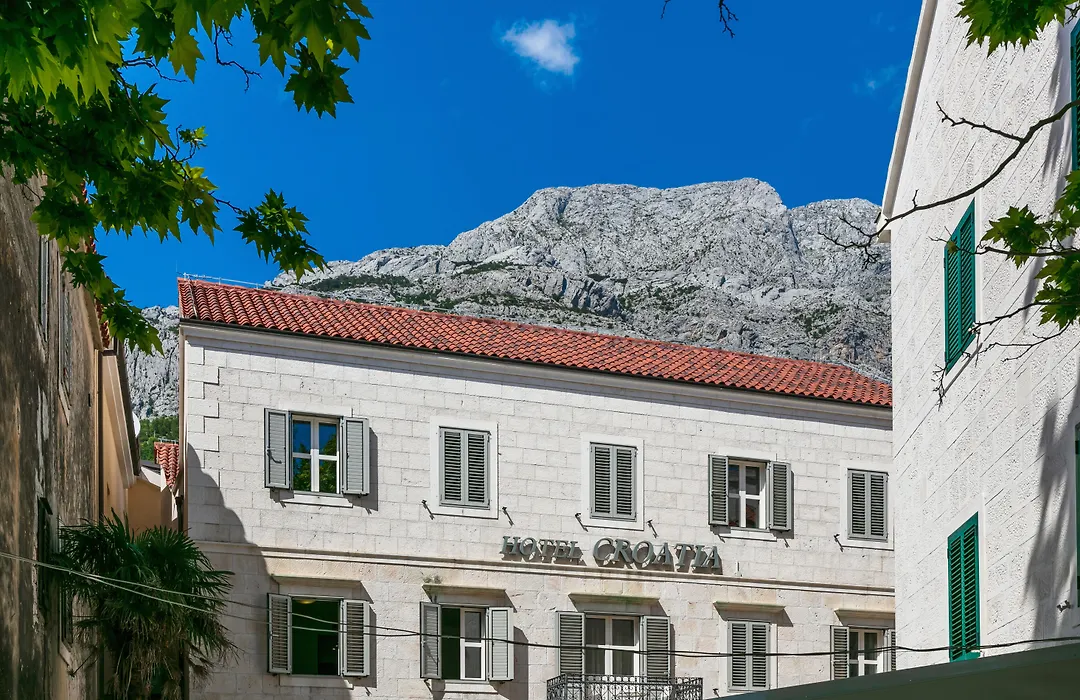 Hotel Croatia-1